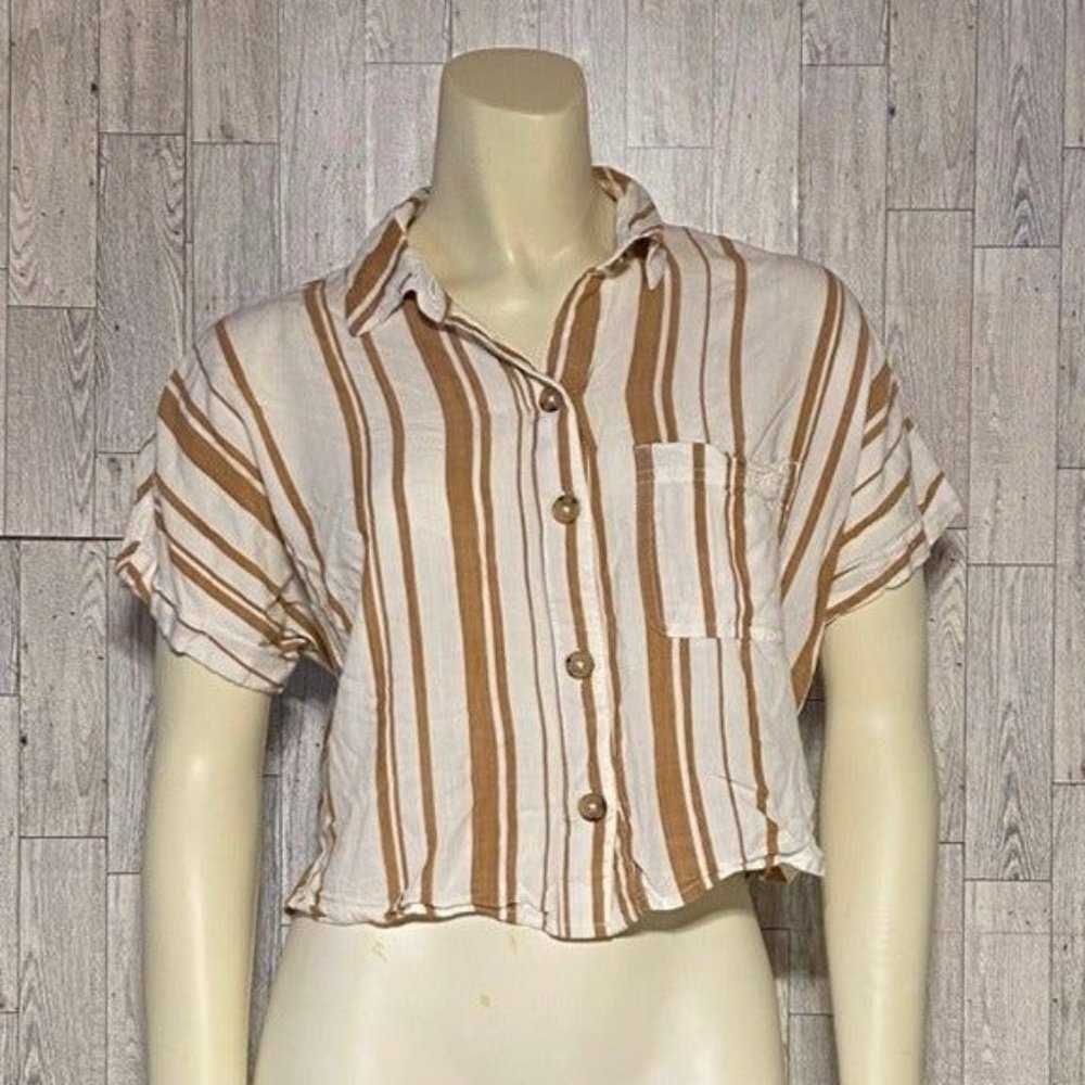 Aeropostale Button Down Crop Top  Cream and brown stripes.  Size XS
